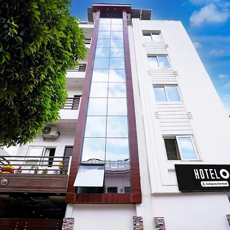 Super Hotel O Blw Kakarmatta Near Banaras Junction Benares Buitenkant foto