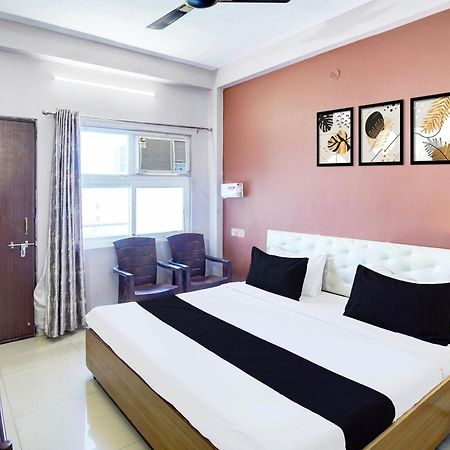Super Hotel O Blw Kakarmatta Near Banaras Junction Benares Buitenkant foto