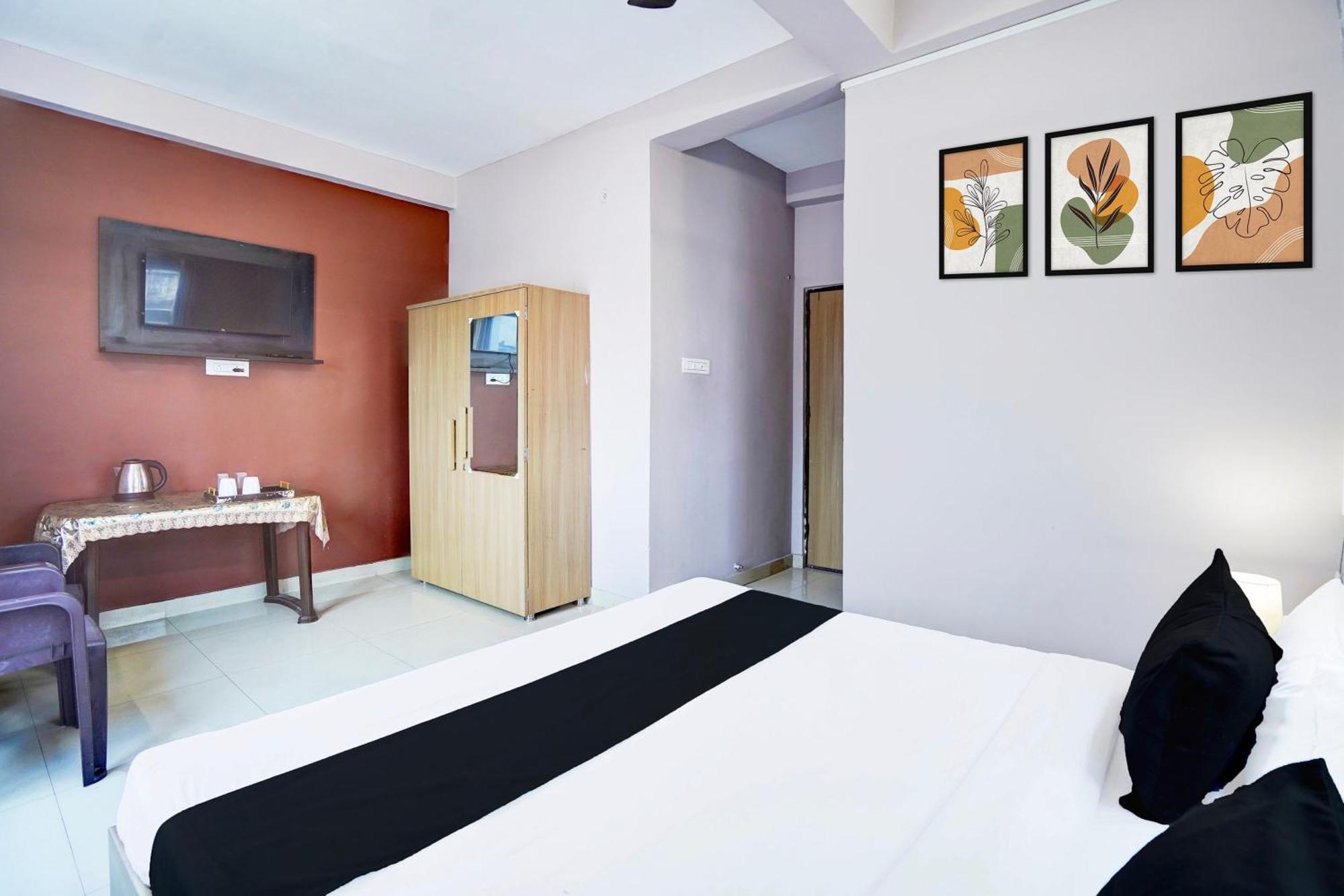 Super Hotel O Blw Kakarmatta Near Banaras Junction Benares Buitenkant foto